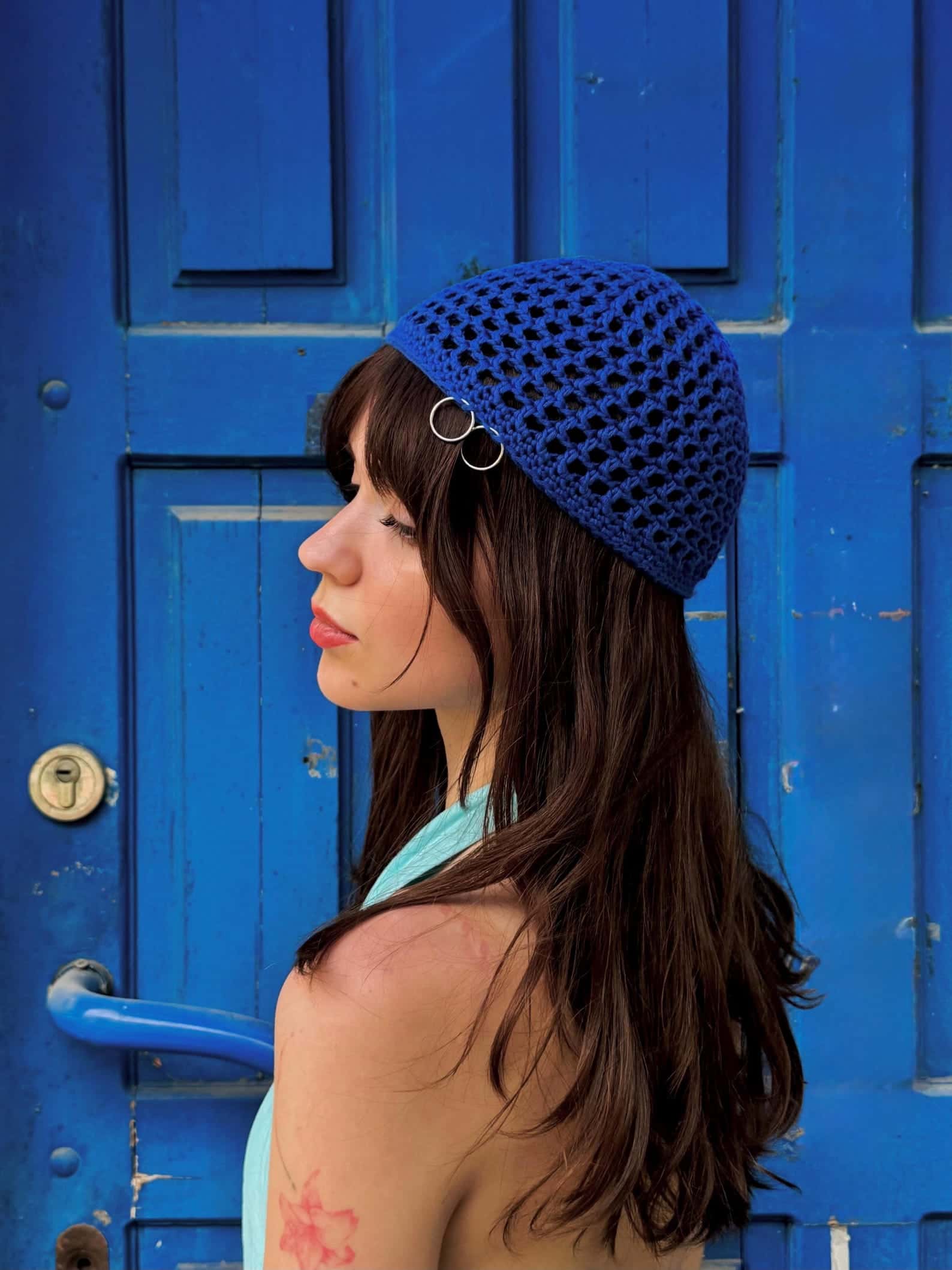 Blue Mesh Hat with Metal Rings